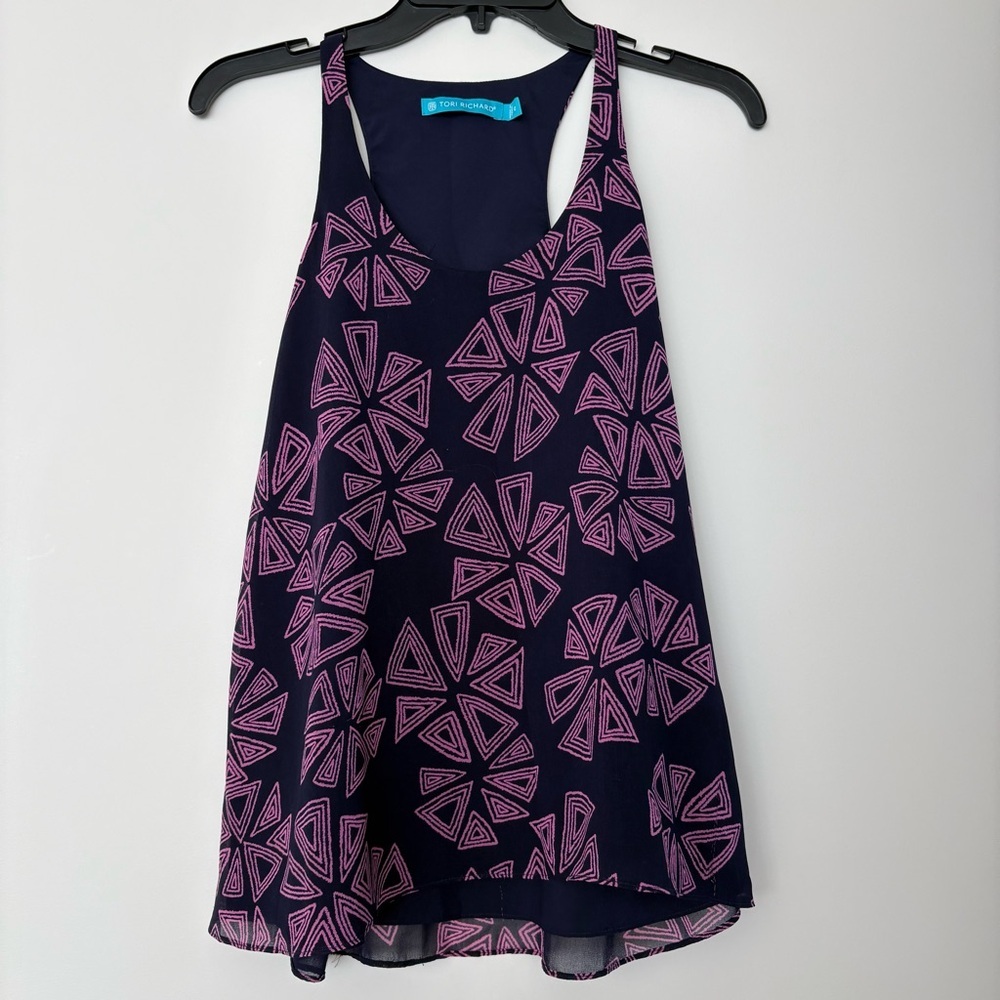 Tori Richard’s Women's Sleeveless Geometric Top - Pink and Black